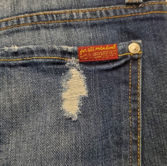 7 FAM Distressed Skinny Jeans - Picture 6 of 7